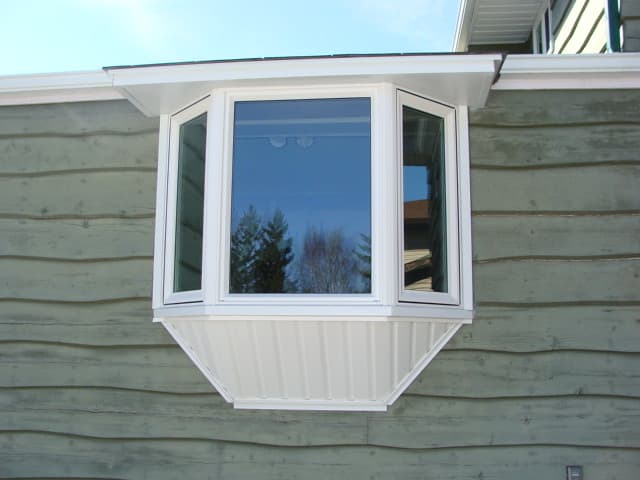 Bay and bow windows